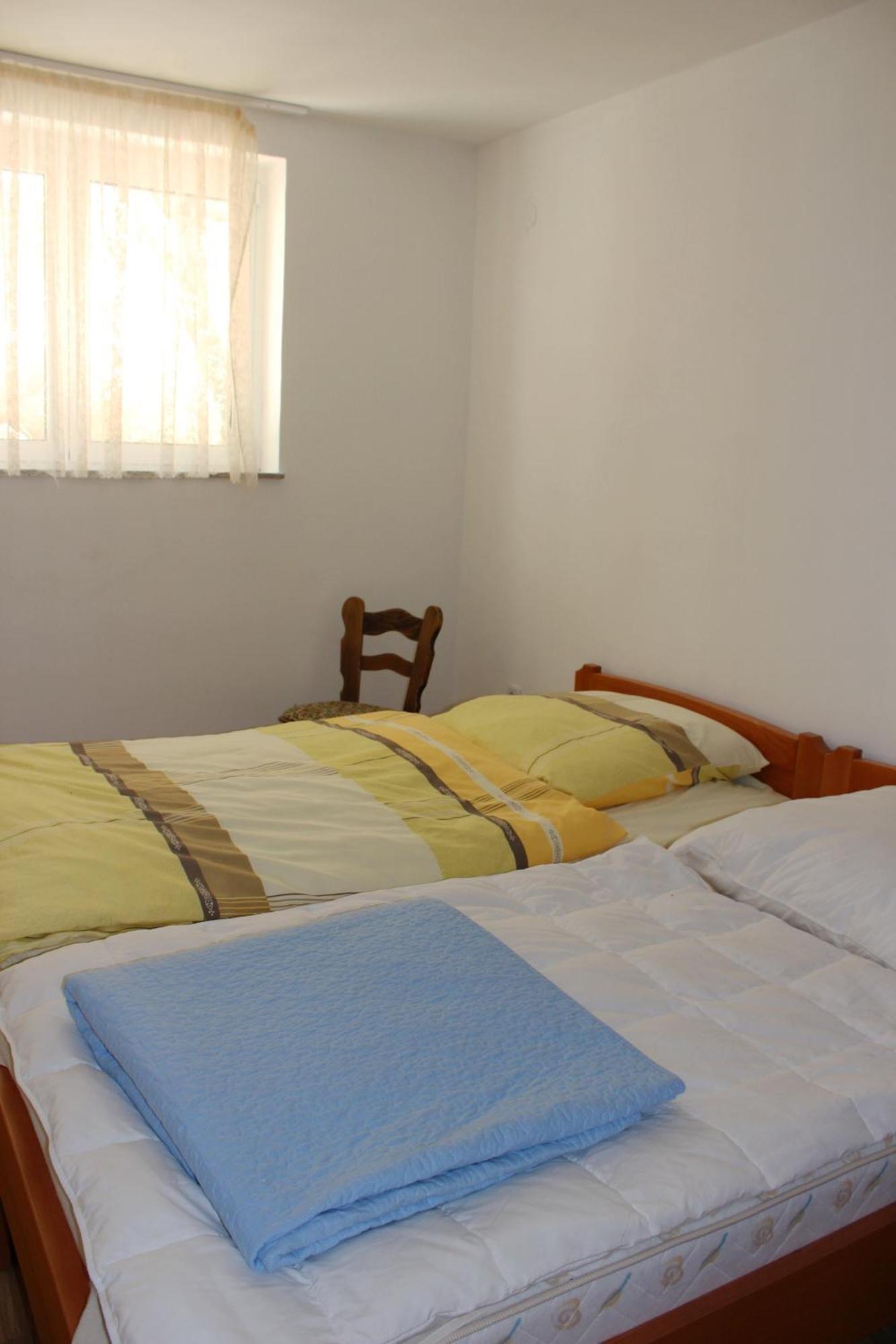 Apartments Toni Na Moru ดราเก ภายนอก รูปภาพ