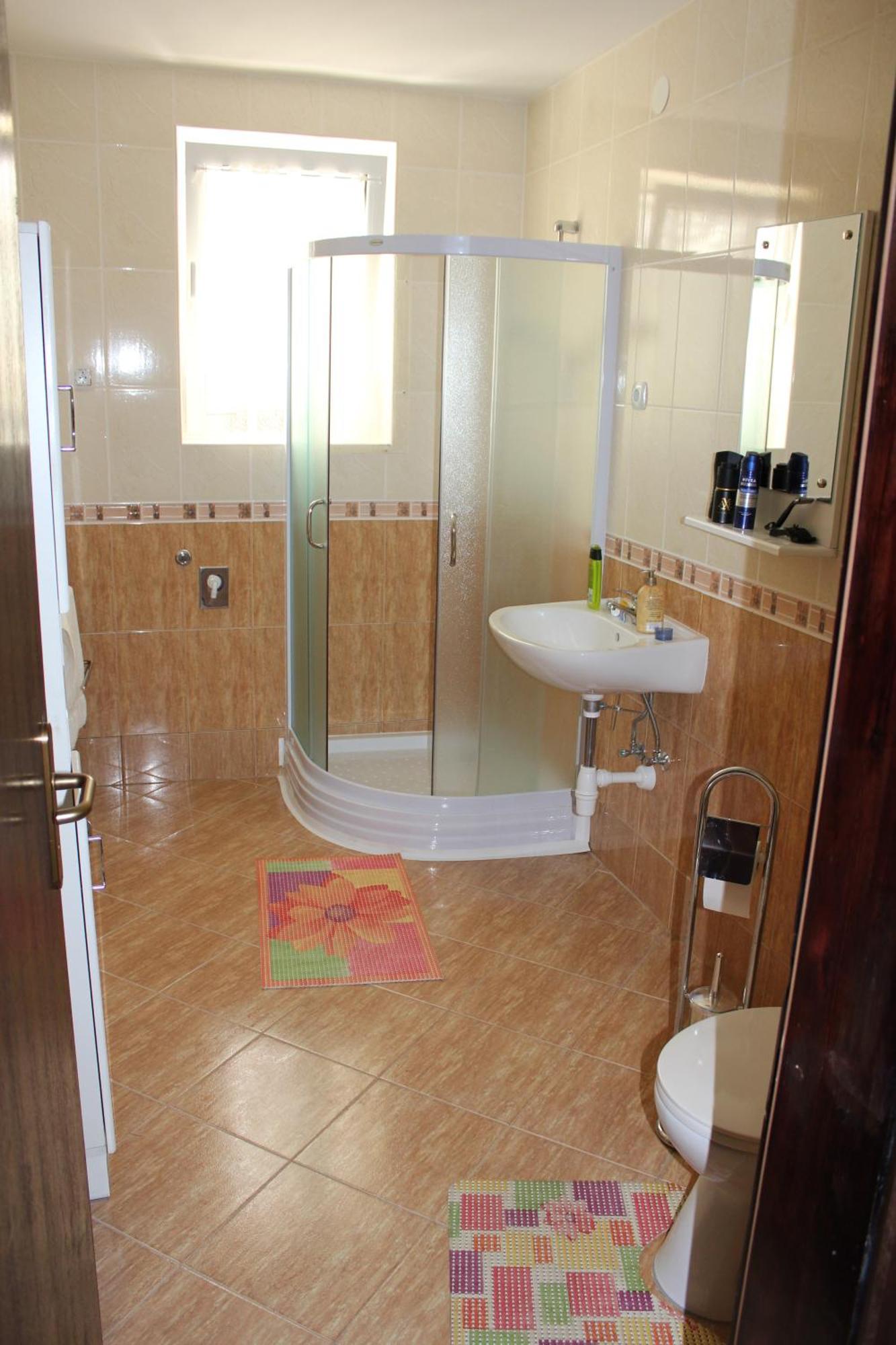 Apartments Toni Na Moru ดราเก ภายนอก รูปภาพ